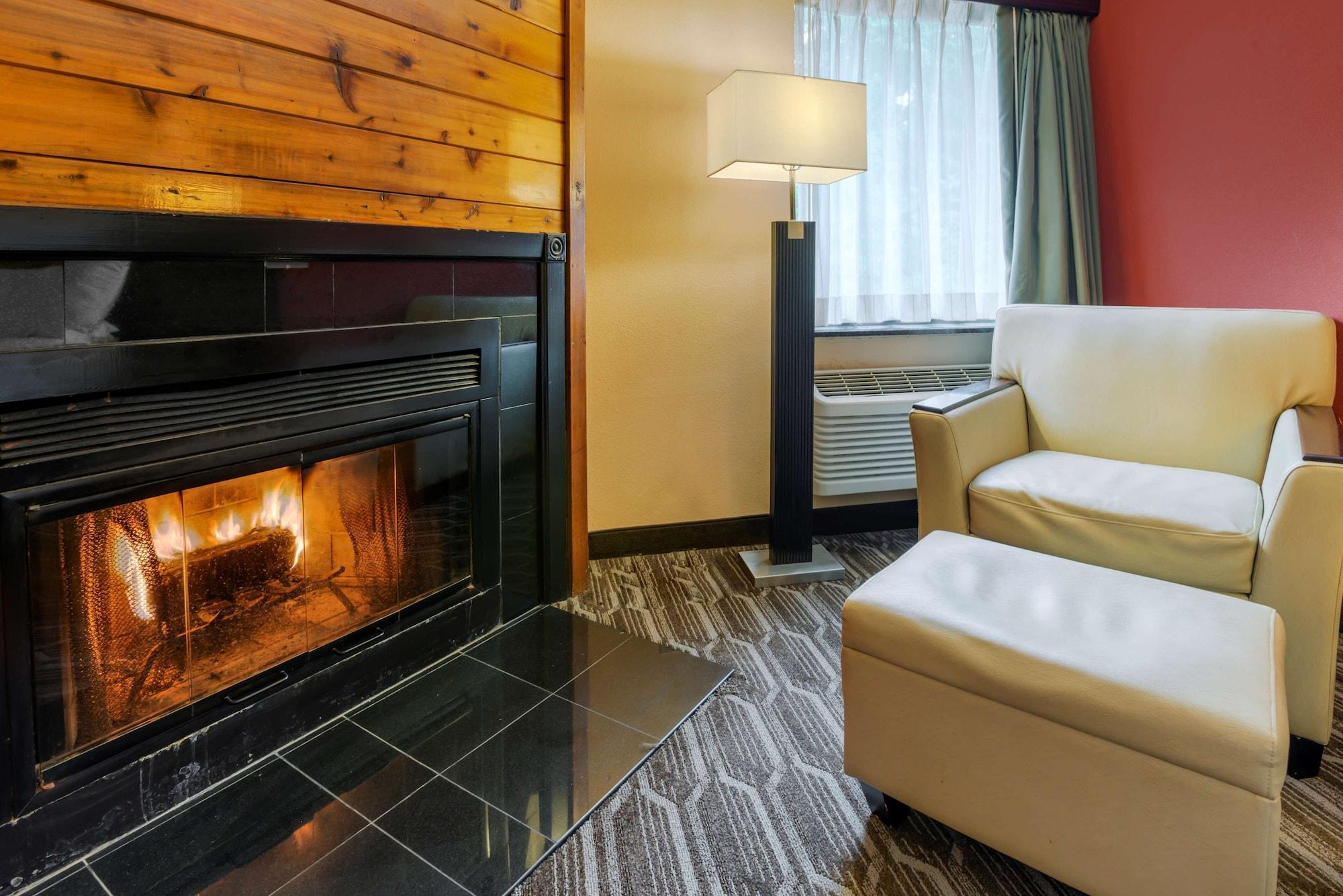 Best Western Plus Poconos Tannersville Extérieur photo